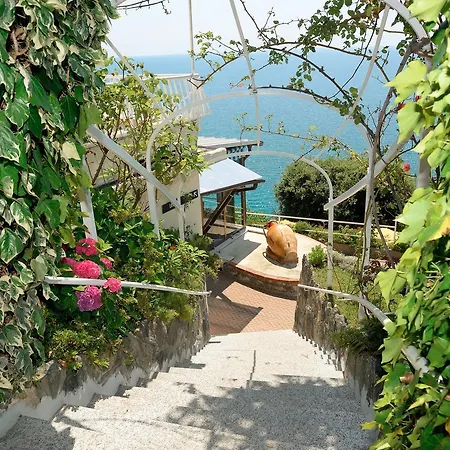 Casa Fatebenefratelli * Varazze